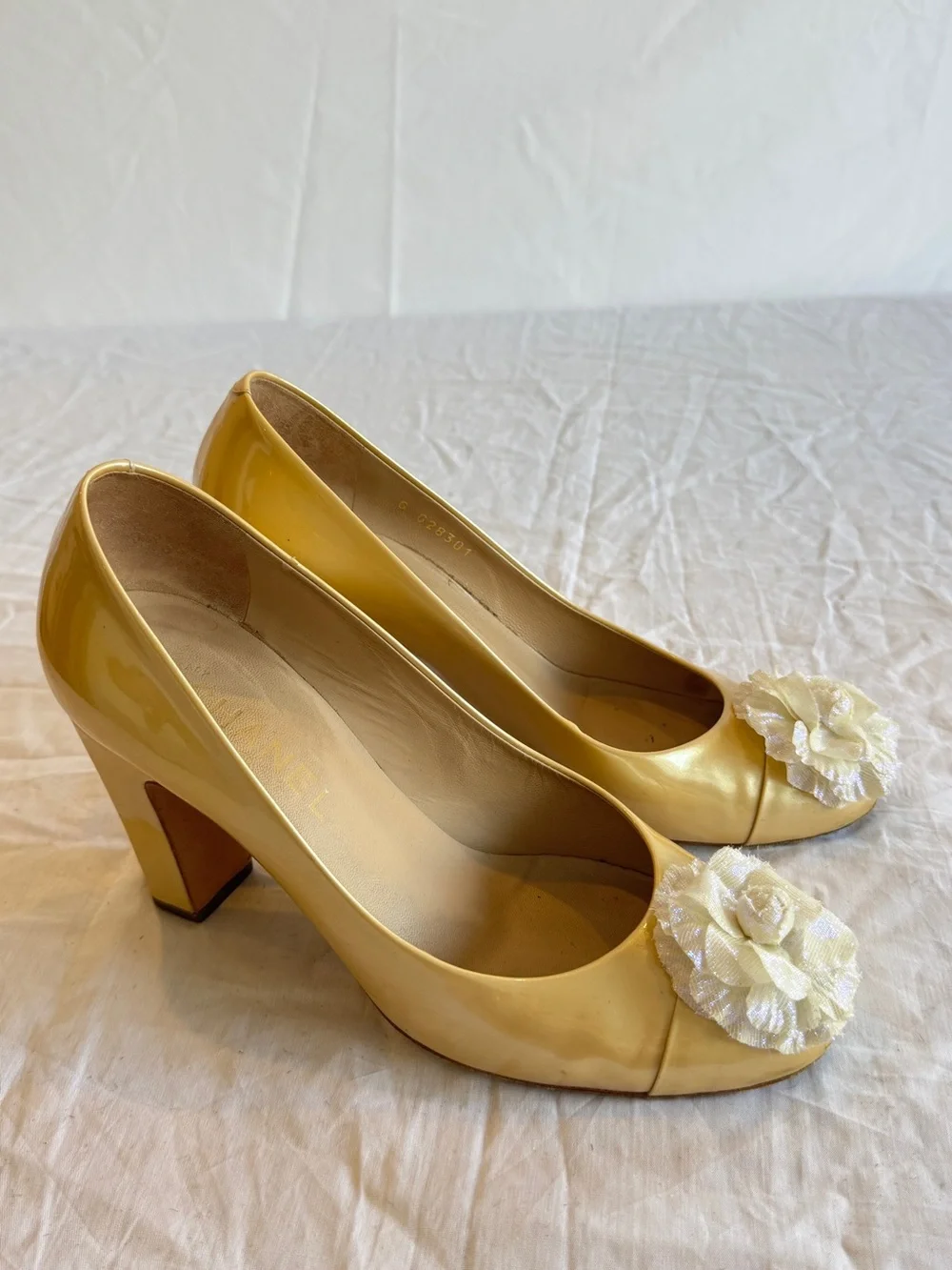 CHANEL Yellow Patent Camellia Iridescent Flower & CC Ballet Heels